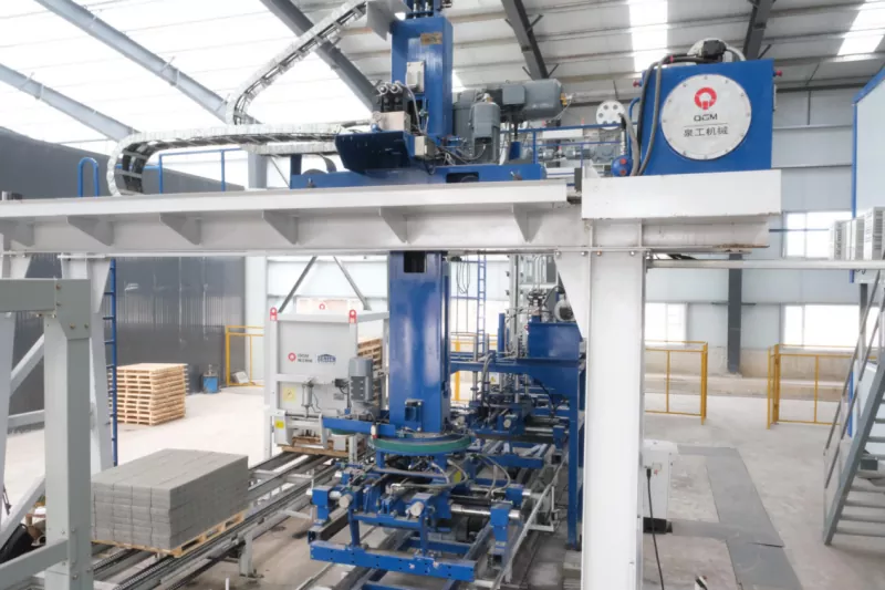 Cara Memilih Mesin Pembuat Blok yang Tepat untuk Kebutuhan Produksi Beton Anda